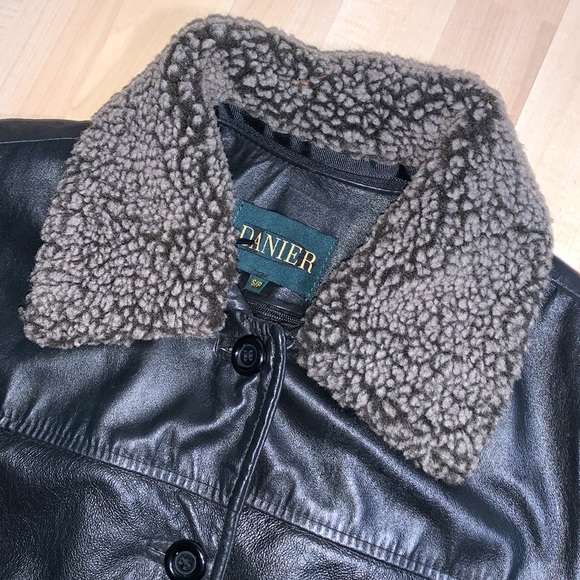 DANIER Leather Jacket w/ removable Sherpa insulation vest & collar - Picture 2 of 14